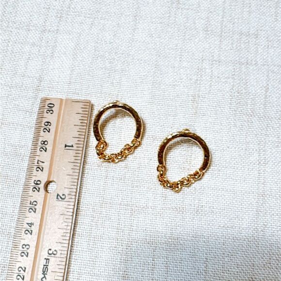 Gold chain stud earrings N558 - Picture 3 of 3